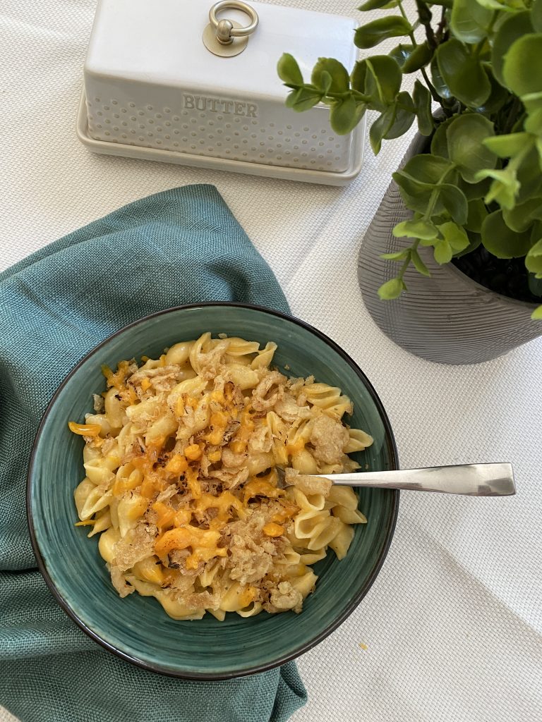 A photo of the finished product with crispy onions and melted cheese to give an idea of how the finished dish may look.